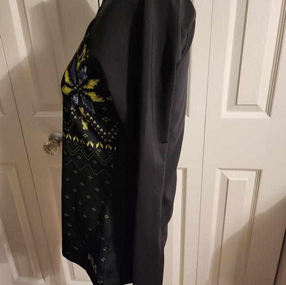 NWOT Fila thermal outdoor sport top. Medium, black with faux knit pattern. - Picture 6 of 6